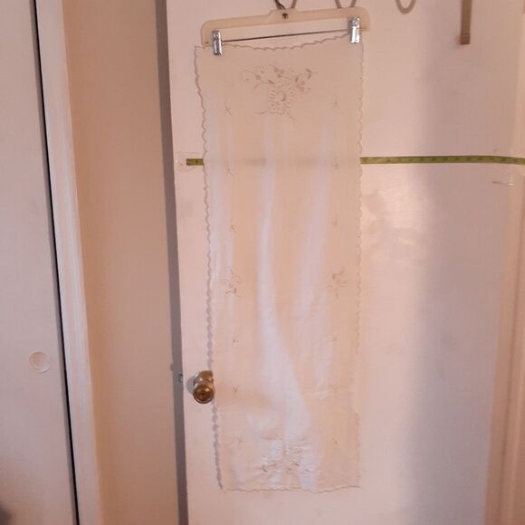 100% linen vintage table cloth Runner scarf embroidered handmade tablecloth - Picture 2 of 4